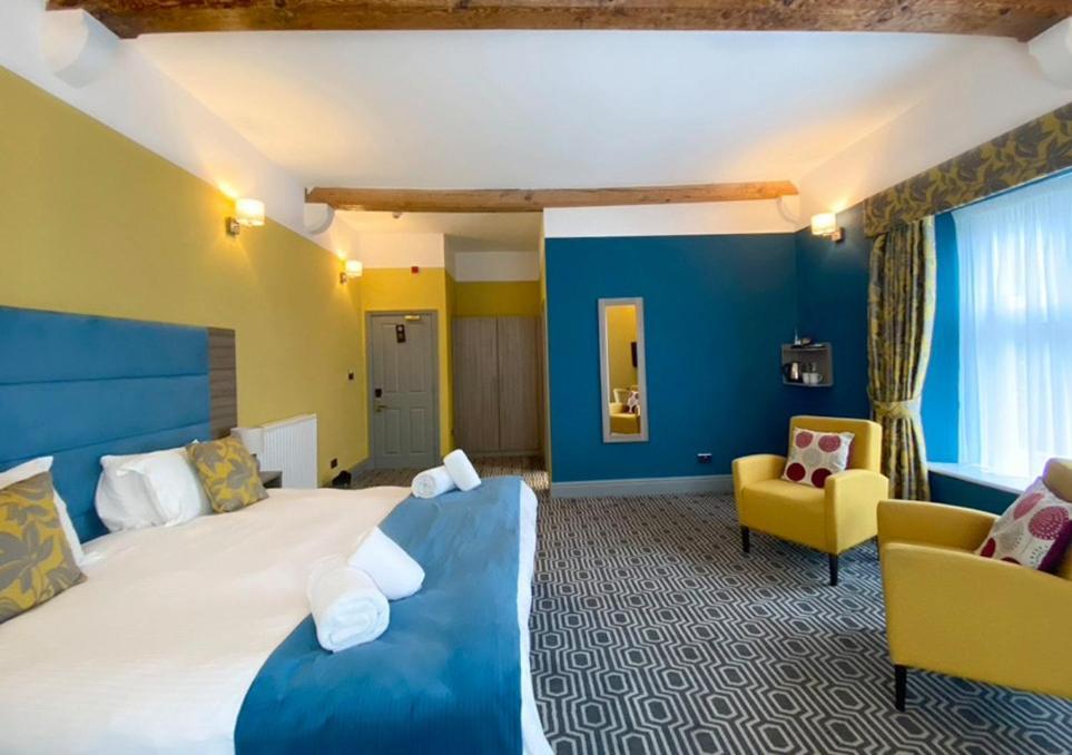 Stonecross Manor Hotel Kendal Exterior photo